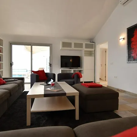 فيلة Malaguenas بويرتو ذيل كارمين