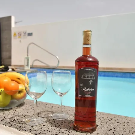 Villa Malaguenas Puerto del Carmen (Lanzarote)